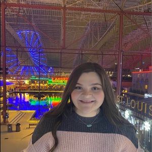 Meet your Posher, Skylar